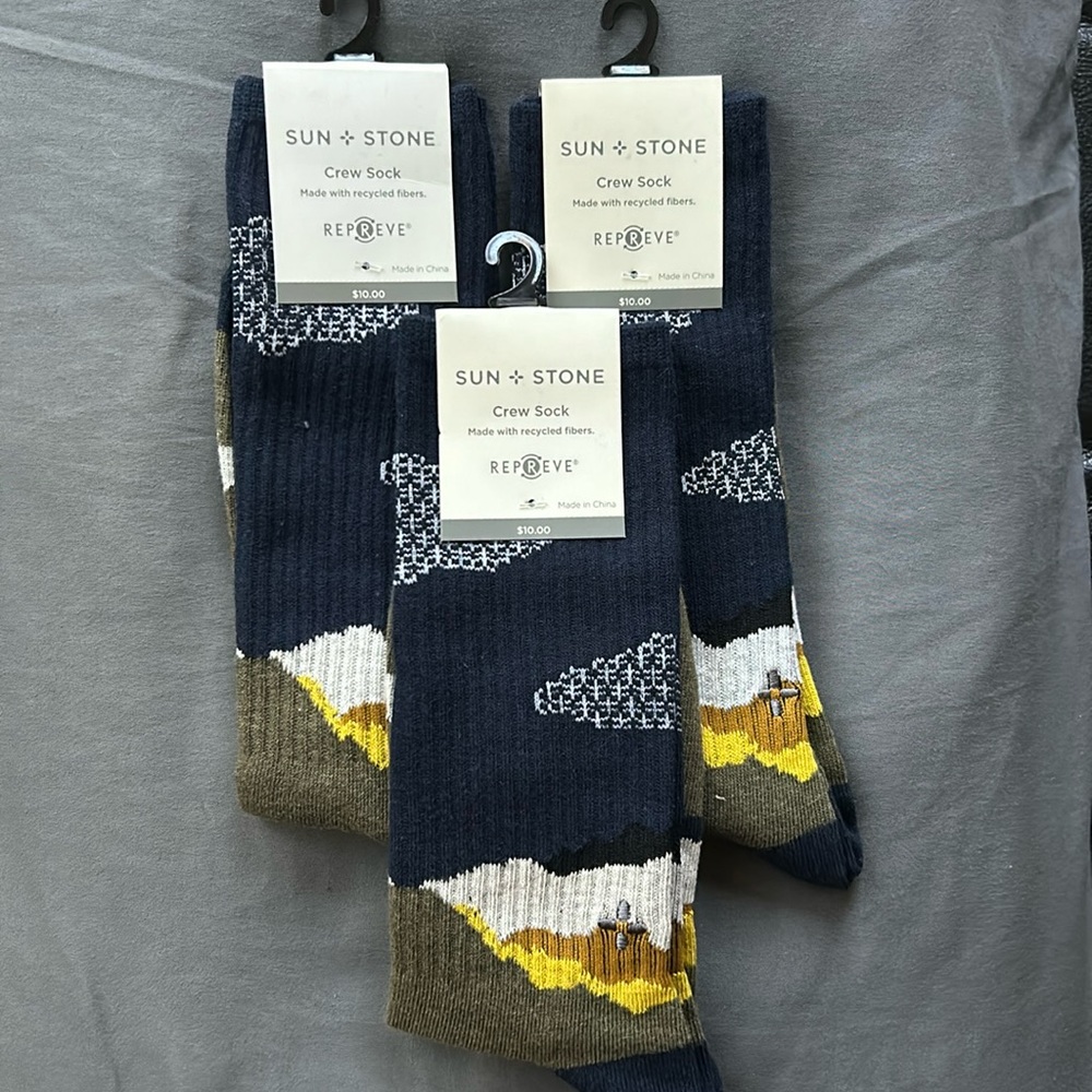Sun + Stone 3 pair crew socks